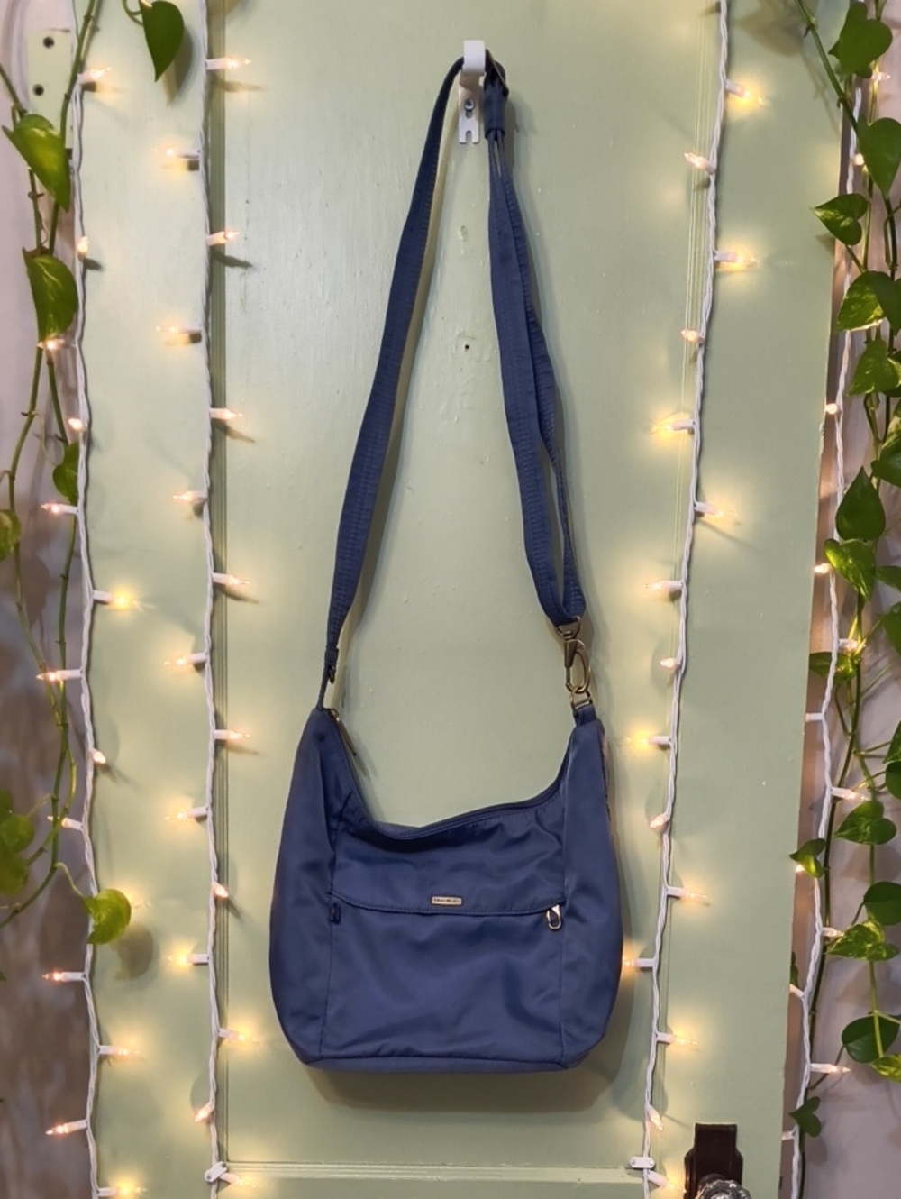 Women's Travelon Muted Periwinkle Blue Crossbody Purse Bag